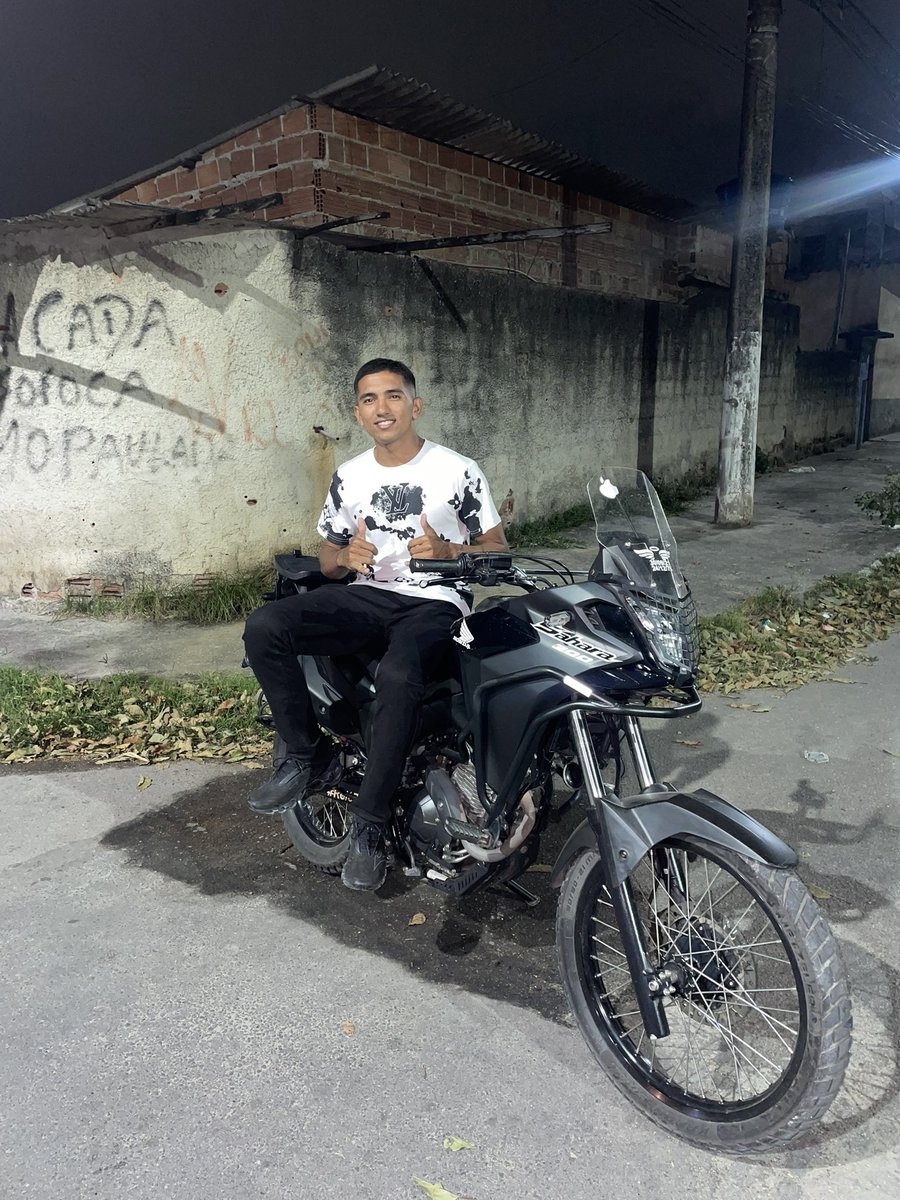 👑⛹🏽‍♂️