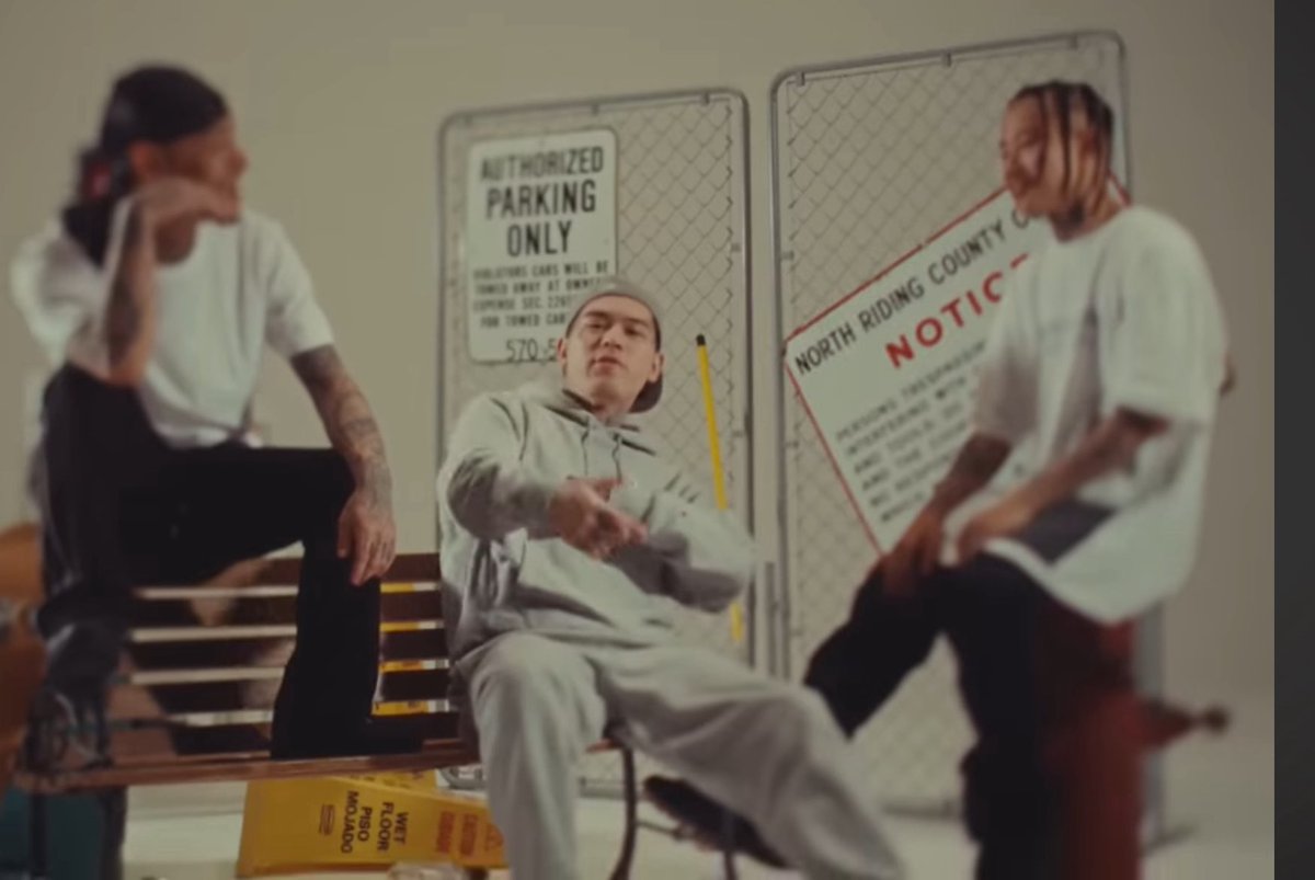 【三角形だった過去あり】

昔は底辺✖️高さ➗2