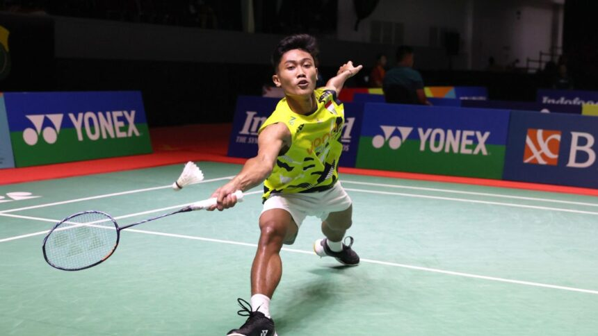 SportsDigestINT's tweet photo. Cameroon International Badminton: Indonesia Strikes Four Golds

Full Story👉https://t.co/V8expgsYkr

#CameroonInternational #Badminton #BWF #BadmintonAfrica #Sports #BadmintonFans #ShuttleSmash #BadmintonCommunity #Yaounde #BadmintonNews https://t.co/hYK9l3MjfB