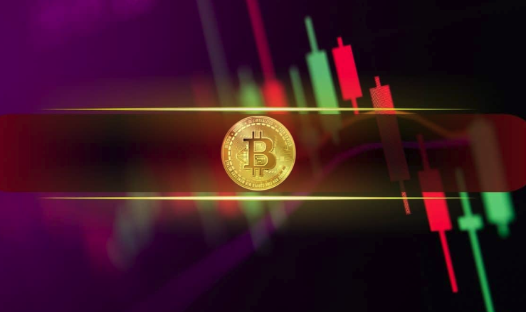 💥 Crypto Weekend Volatility! 

📉 Bitcoin dips below $111K from $114.5K

🚀 Ethereum hits $4,957 before pulling back to ~$4,600

#CryptoMarket #Bitcoin #Ethereum