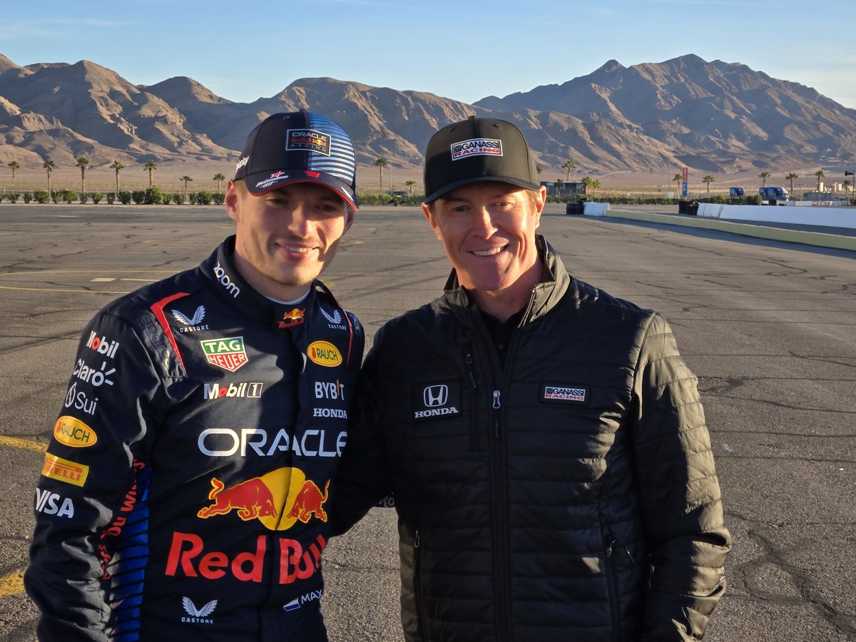 NanoGrifo (@nanogrifo) on Twitter photo NOTICIA: <a href="/CGRTeams/">Chip Ganassi Racing</a> ha expresado interés en colocar al 4 veces campeón de F1 <a href="/Max33Verstappen/">Max Verstappen</a> junto a su propio 4 veces campeón Alex Palou en IndyCar, dicen las fuentes.
Tanto Verstappen como <a href="/redbullracing/">Oracle Red Bull Racing</a> afirman no haber recibido ninguna propuesta. El acuerdo de Verstappen NOTICIA: <a href="/CGRTeams/">Chip Ganassi Racing</a> ha expresado interés en colocar al 4 veces campeón de F1 <a href="/Max33Verstappen/">Max Verstappen</a> junto a su propio 4 veces campeón Alex Palou en IndyCar, dicen las fuentes.
Tanto Verstappen como <a href="/redbullracing/">Oracle Red Bull Racing</a> afirman no haber recibido ninguna propuesta. El acuerdo de Verstappen