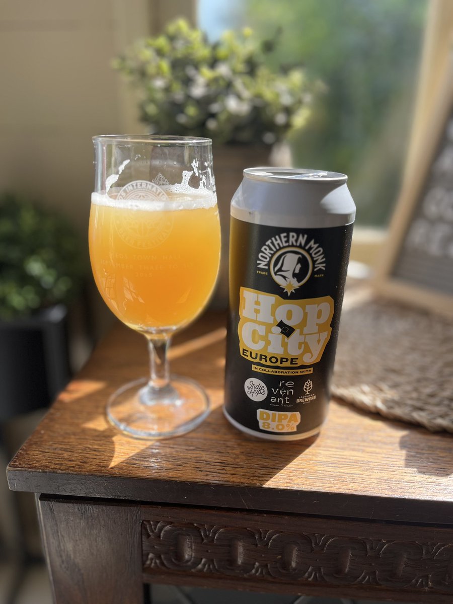 Happy sunny bank holiday! Calls for a <a href="/NMBCoRefectory/">Northern Monk Refectory LDS</a> DIPA !