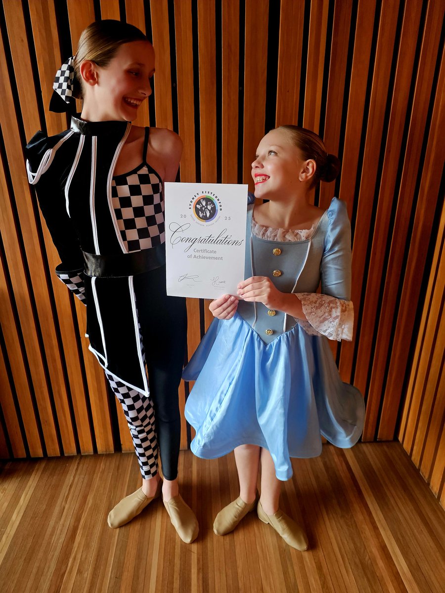SYDNEY EISTEDDFOD🏅🐻🥀 

Our Sapphire Dance Co received a HIGHLY COMMENDED in the Primary School Musical Theatre Category with their entertaining routine 'Be Our Guest'. A very well-deserved result in a tough category filled with Broadway favourites! 

<a href="/NSWEducation/">NSW Dept of Education</a> 
<a href="/MsKHenness/">Kasey Henness</a>