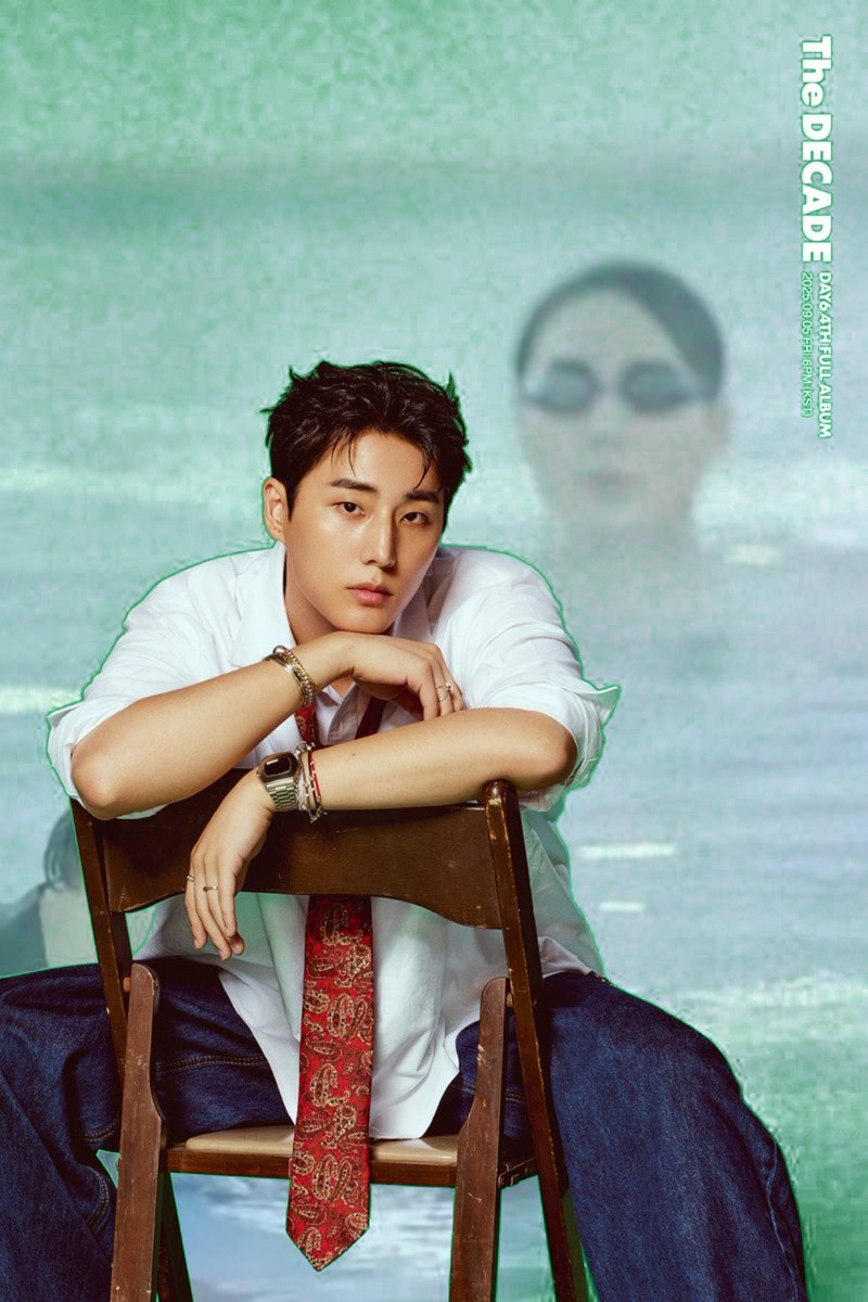 happy_pil4's tweet photo. 초록색 배경이여서 크로마키 되는게 제법 웃기네요 https://t.co/i2zsqhvMjA