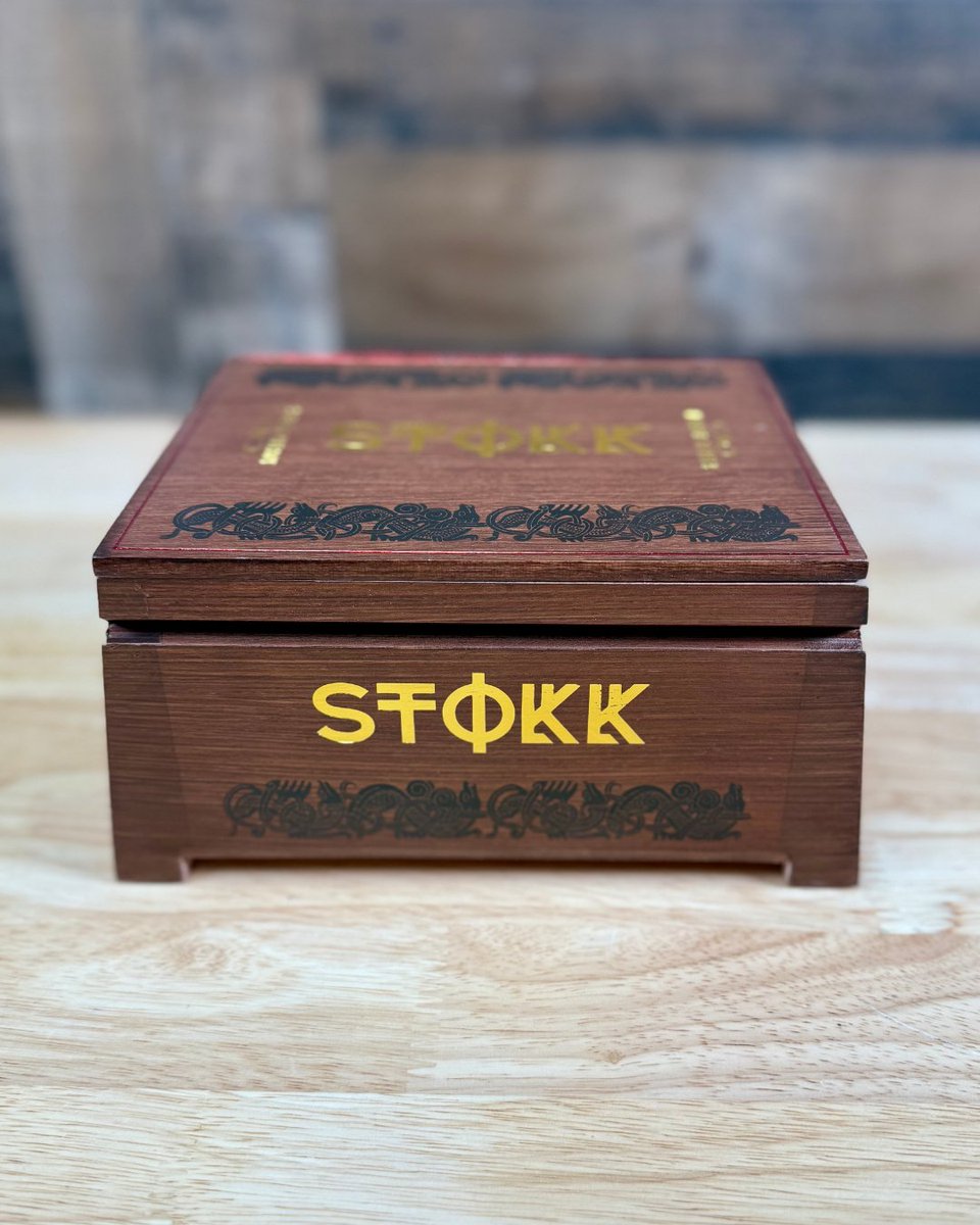Fox Cigar tweet media