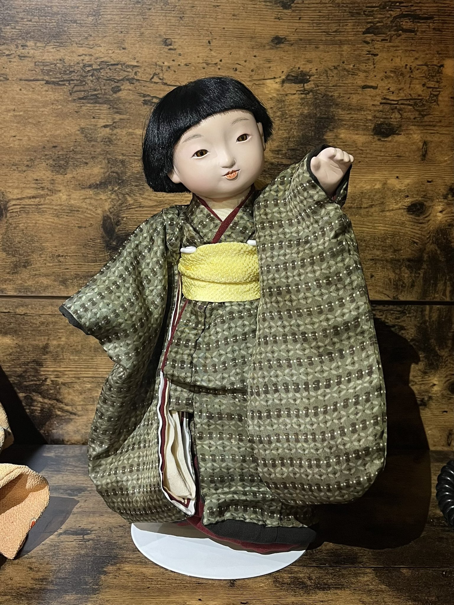 修復済（三代目東光様）市松人形　廣本乾随　大正期　福耳　長羽織　縮緬の長襦袢 修復済（三代目東光様）市松人形廣本乾随大正期福耳長羽織縮緬の長襦袢