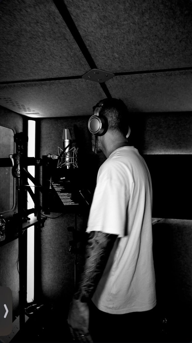 Bitte keine 200€ Videodrehs.
Bitte kein Mix &amp; Master, das nicht mal nen halben Euro wert ist.
Bitte keine leblose Stimmlage.

Es ist dein letztes Album.
Krieg deinen Arsch hoch und streng dich an.
Das bist du dir die letzten Jahre selbst schuldig geblieben!