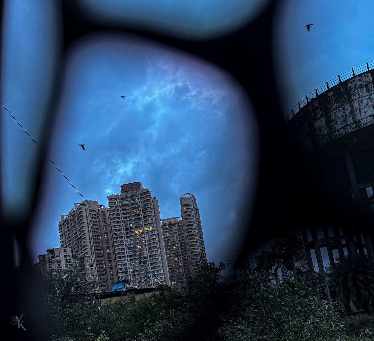 Vyenky_Khatao's tweet image. Randomly clicked random click. 
#oksorry #boredom 

#Theme_pic_india_randomclicks
#Vyenkypics