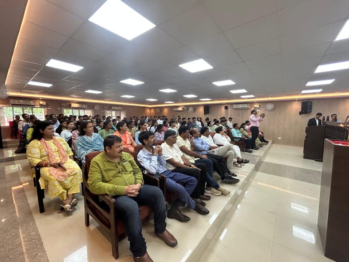 FACULTY OF LAW, UNIVERSITY OF LUCKNOW tweet media