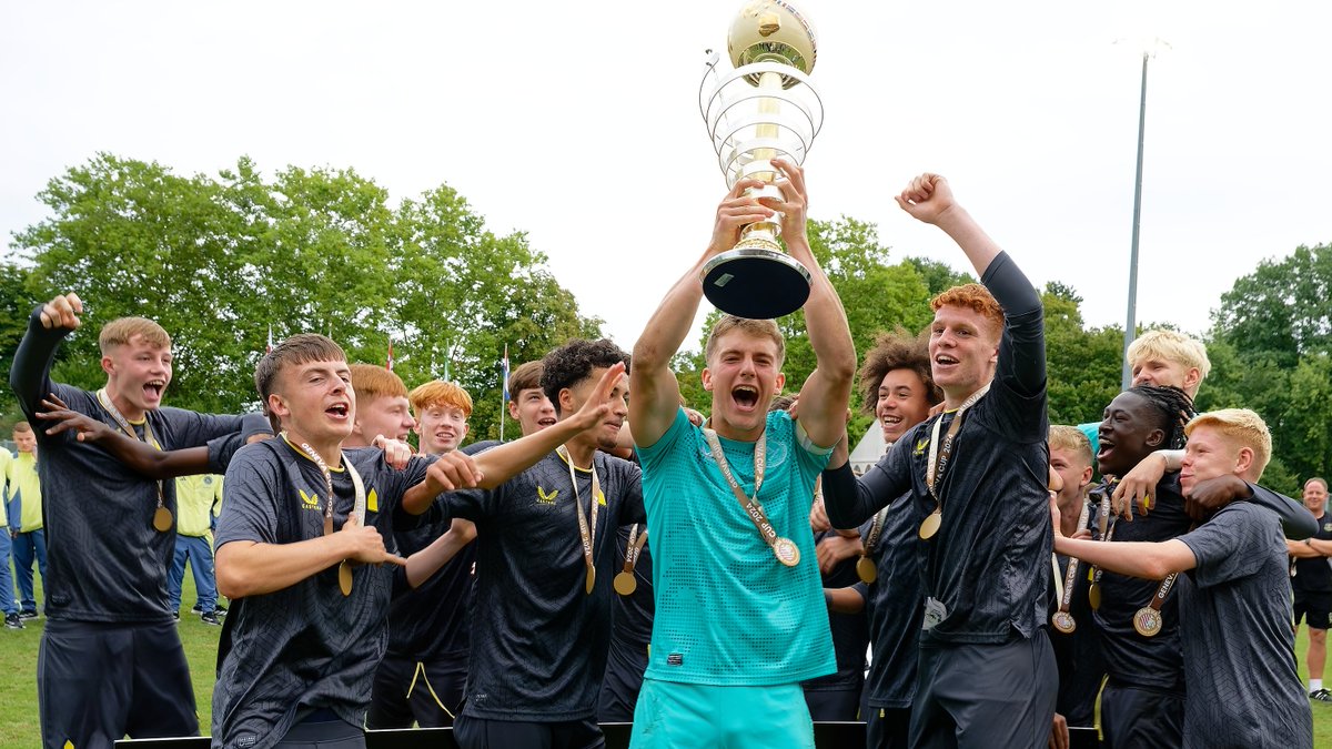 Everton Academy tweet media