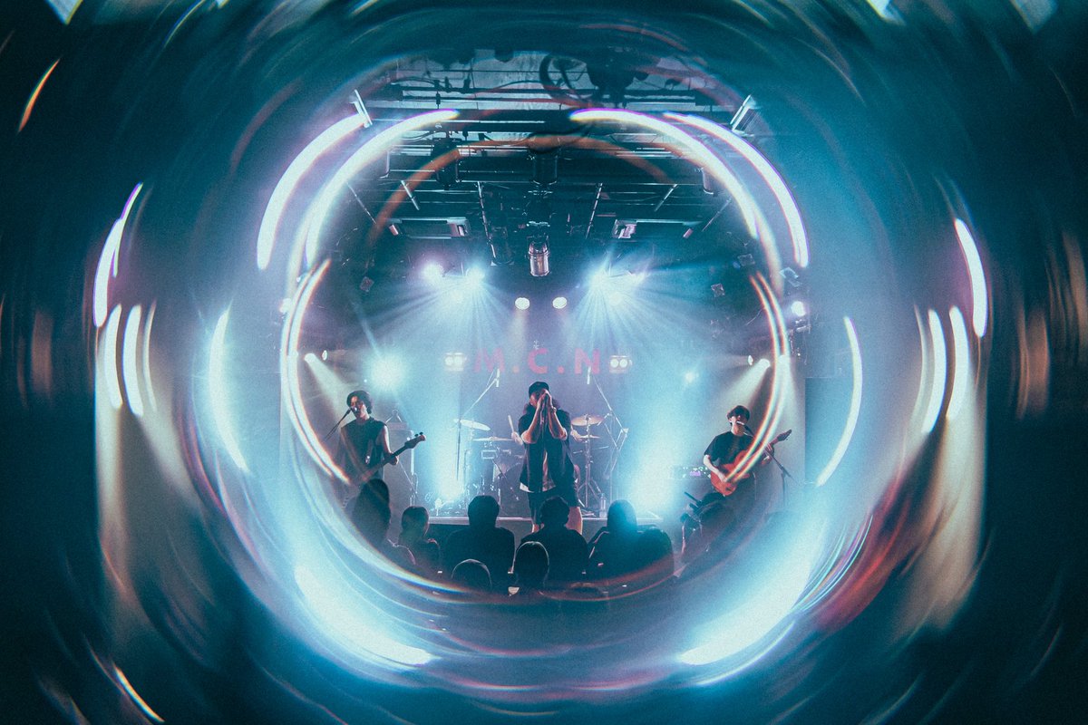 AVENGE_official tweet media