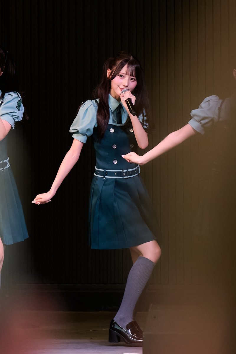 85mmDXクロップ×1/20トリミング
それでも綾瀬ことりちゃんかわいい