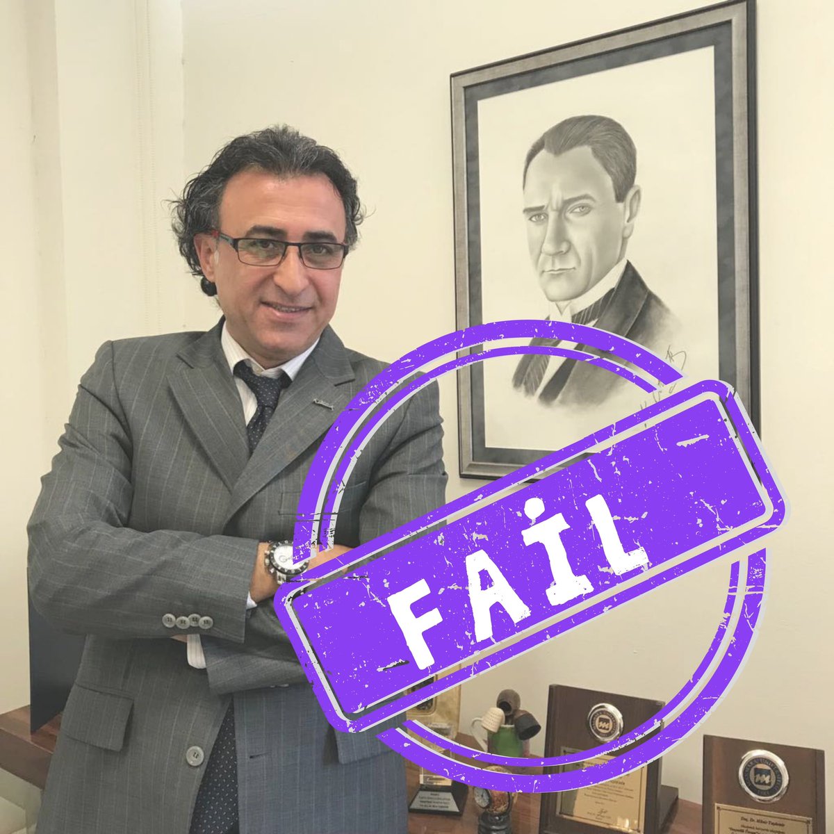 Marmara Üniversitesi Prof. Dr. Münir Taşdemir'i teşhir ediyoruz!

Sıra arkadaşımızı cinsel tacize maruz bırakan uyuşturucu teklif eden Münir Taşdemir'i kampüste istemiyoruz.

Güvenli kampüsleri kuir feminist mücadelemizle kazanacağız!