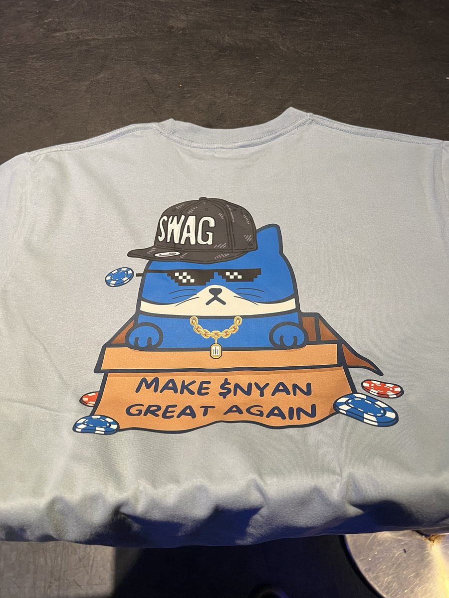 GYAN BLUEのTシャツ当たったよー
当たったというかジャンケンに勝ったw