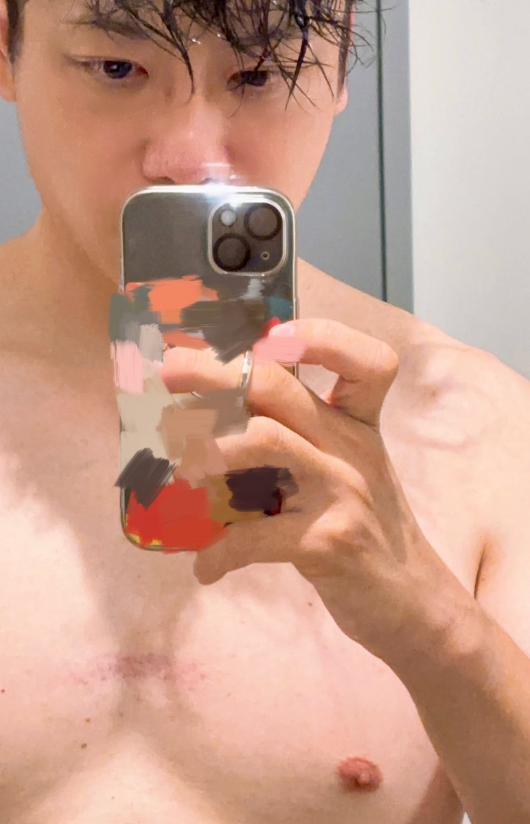 久しぶりです…生きてます…笑