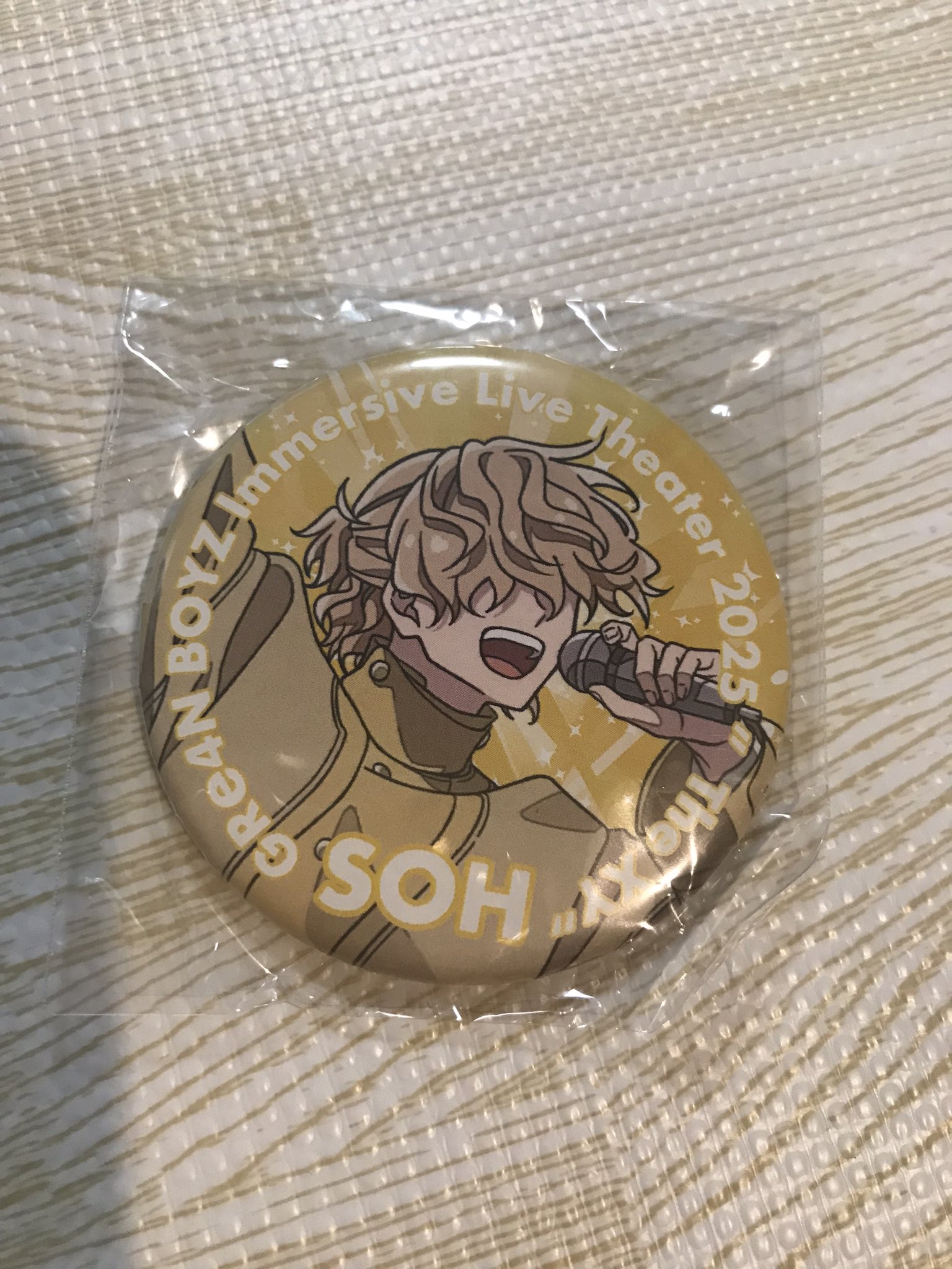 Johnny&#39;s - NEWS ライブ　缶バッジ badge_f48a2672-4d90-4dc4-b33b-