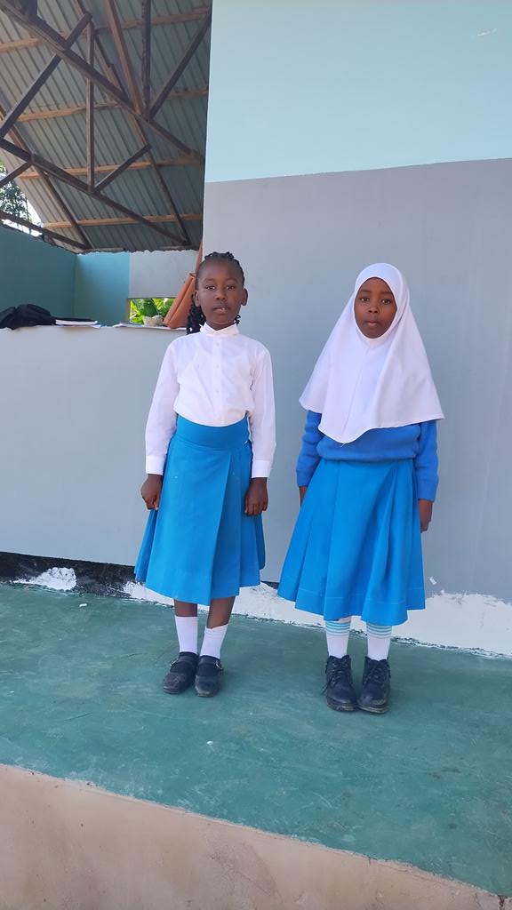 FreeGenerationA's tweet image. Happy Monday ..!!
#Home here we belong...
#WeAreFreeGeneration 
#WeBelieveInChanges