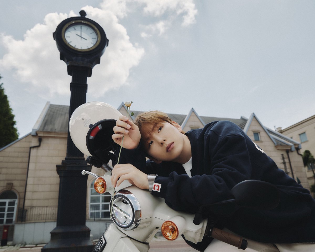 OfficialMONSTAX's tweet image. MONSTA X MINI ALBUM
𝑻𝑯𝑬 𝑿 ♾

CONCEPT PHOTO
XX VER.
#기현 #KIHYUN

Release on
2025.09.01 (MON) 6PM (KST)

#몬스타엑스 #MONSTAX
#MONSTA_X #THEX