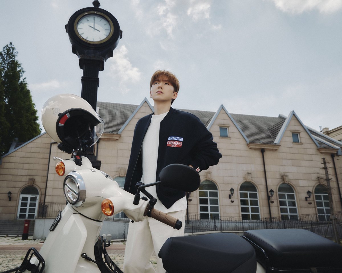 OfficialMONSTAX's tweet image. MONSTA X MINI ALBUM
𝑻𝑯𝑬 𝑿 ♾

CONCEPT PHOTO
XX VER.
#기현 #KIHYUN

Release on
2025.09.01 (MON) 6PM (KST)

#몬스타엑스 #MONSTAX
#MONSTA_X #THEX