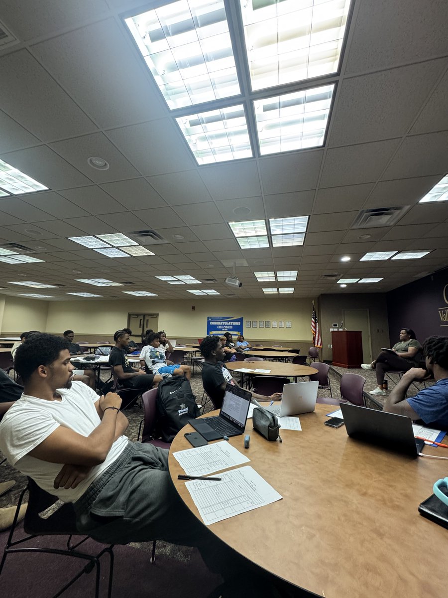 A massive shoutout to <a href="/CoachLJac/">Coach L. Jackson</a> for taking the time to connect with our team! We're excited to kick off this 8-week program led by Coach Jackson, dedicated to enhancing our players’ mental game and deepening their understanding of life and basketball!

#MentalCoach