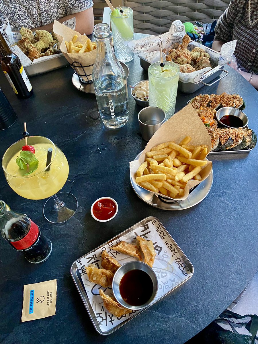 the gang is eating unbelievably well tonight