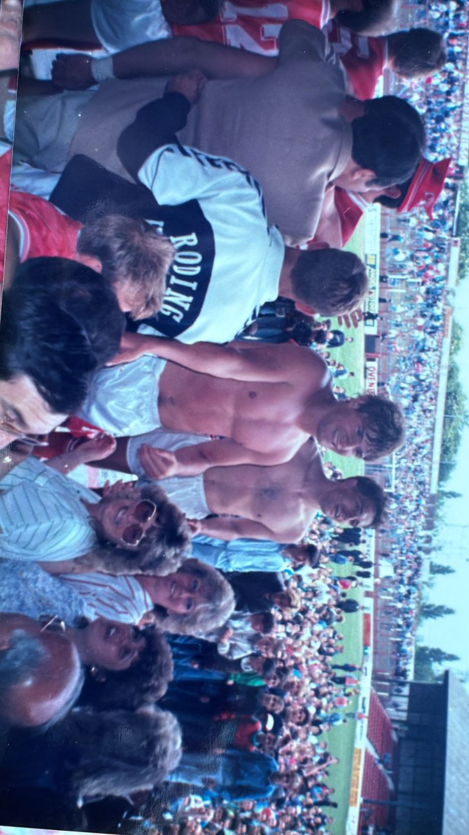 Some previously unseen photos of <a href="/leytonorientfc/">Leyton Orient FC</a> promotion v Wrexham back in 1989. Supplied by our own <a href="/billyherring03/">Orient Bill🇬🇧🇪🇺💙</a> taken by <a href="/TedHerring3/">Ted Herring</a>