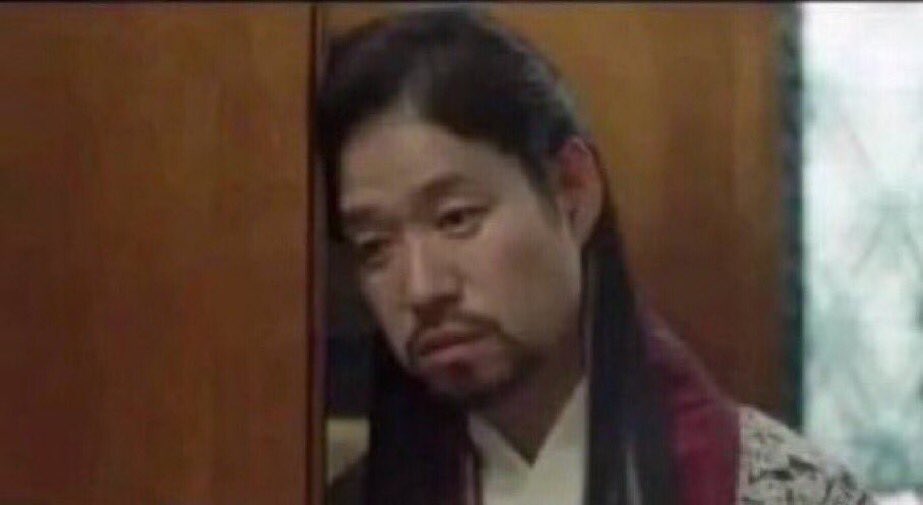 These my sisters don come house again... Na soso noise... Who go marry them abeg?