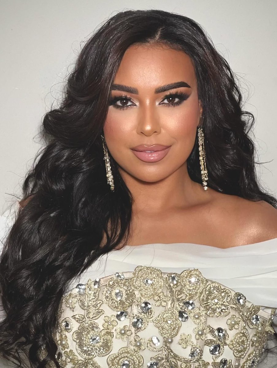 سحر الأبيض ولحظة من العمر 🌟💟 
من حفل مهرجان الصيف الدولي بمكتبة الإسكندرية