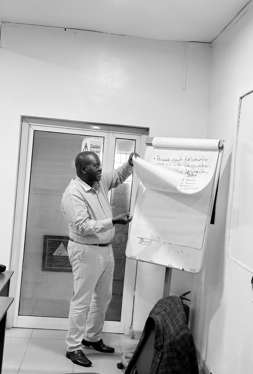 ProceptAfrica's tweet image. ANOTHER DAY AT THE OFFICE ⏳🧑‍🏫

Learning never exhausts the mind — it expands it. 📖 #LectureTime #proceptafrica #outsourcing