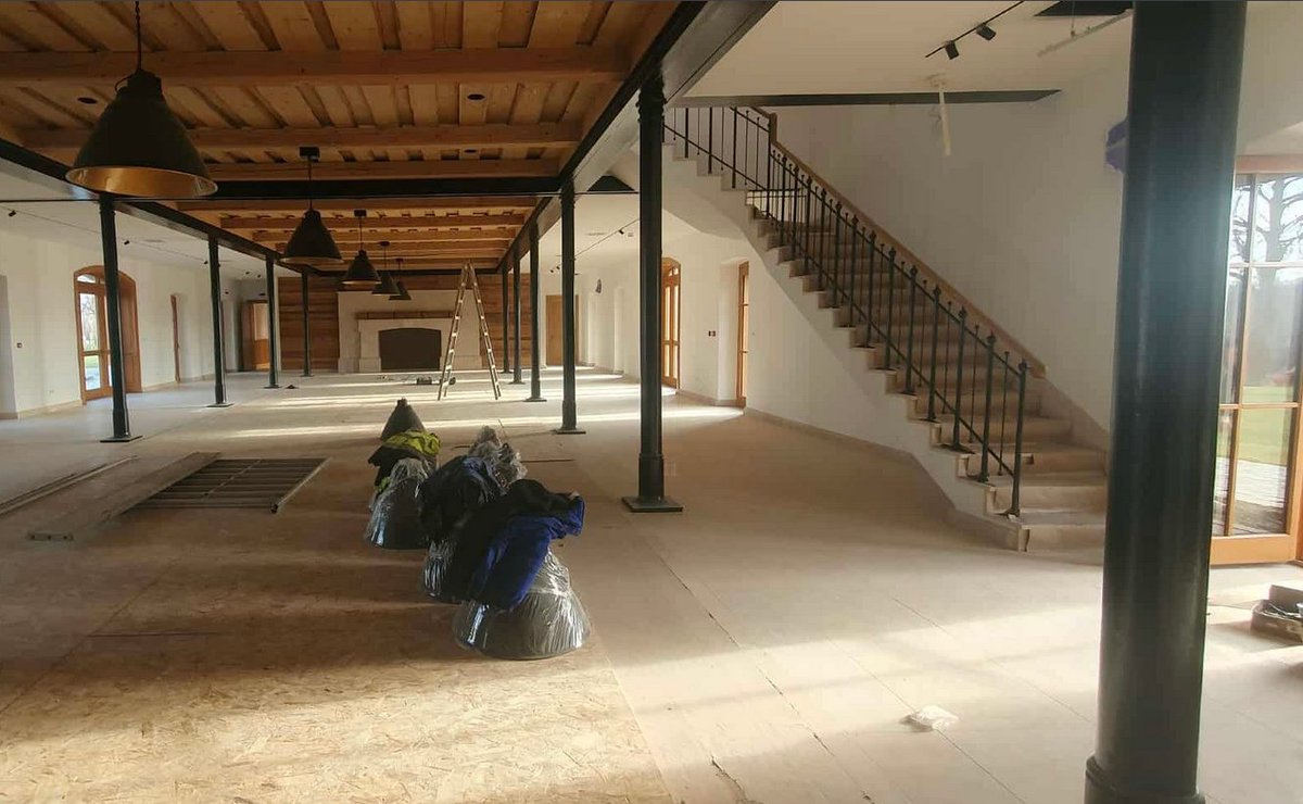 Bevallom nem tudom, hogy lesz, de elképzelhető, hogy Orbán Győzőnek be kell indítani félkész gazdaságát 2026. április 12.-től!