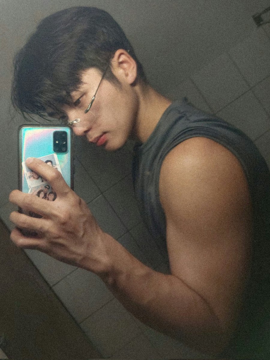 hold me and explore me...