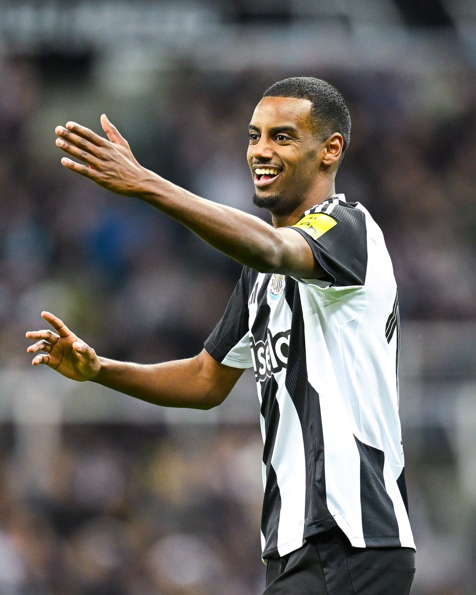 Thierry Henry on Isak wanting to leave:

“It’s because he’s good that people are getting upset. When a player isn’t good and the club wants him out, I don’t see anyone crying for the player”. 👀