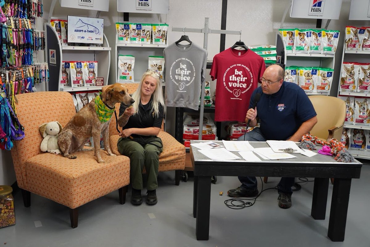Amazing people AND amazing animals. Close to $40,000 raised for <a href="/bgshelterpets/">Bowling Green/Warren County Humane Society</a> at Adopt-a-thon last night…easily setting a new record for the program. 

Thank you, South-Central KY!! <a href="/GOOBER951/">GOOBER 95.1</a>