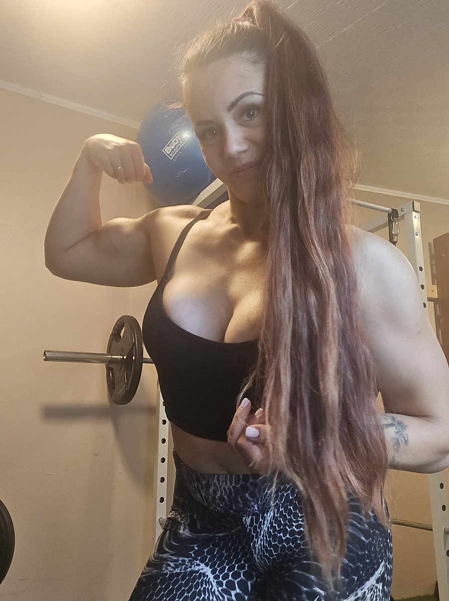 AmazonDolly's tweet image. Onlyfans.com/amazon.princess