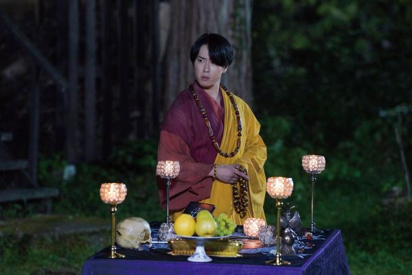 Astage-アステージ- (@astage_ent) on Twitter photo 【CINEMA】宮舘涼太、キーマン・北斗役で圧倒的存在感‼️映画『火喰鳥を、喰う』🎬
水上恒司&山下美月らキャスト陣も絶賛❣️
新カット📸も到着!✨
▶️astage-ent.com/cinema/hikuido…
#火喰鳥を喰う #宮舘涼太 (#SnowMan)
#水上恒司 #山下美月 <a href="/hikuidori_movie/">映画『火喰鳥を、喰う』10.3(金)公開</a> 【CINEMA】宮舘涼太、キーマン・北斗役で圧倒的存在感‼️映画『火喰鳥を、喰う』🎬
水上恒司&山下美月らキャスト陣も絶賛❣️
新カット📸も到着!✨
▶️astage-ent.com/cinema/hikuido…
#火喰鳥を喰う #宮舘涼太 (#SnowMan)
#水上恒司 #山下美月 <a href="/hikuidori_movie/">映画『火喰鳥を、喰う』10.3(金)公開</a>
