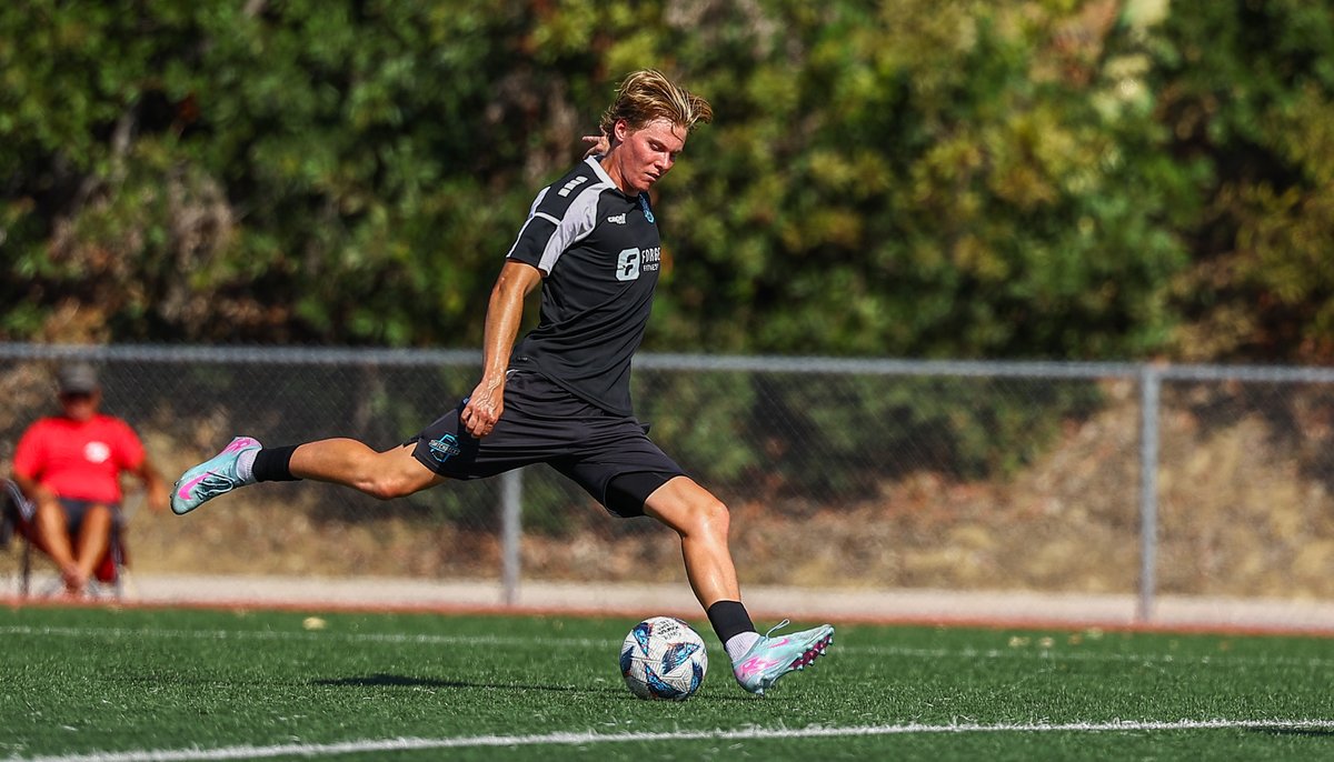 SwitchbacksFC's tweet image. Snapshots of Switchbacks II becoming the 2025 SWPL Champs 🏆 

#switchbacksfcII #coloradosprings #champs