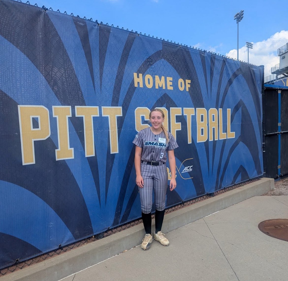 shaffer_2030's tweet photo. I had an amazing time at the Pitt Prospect camp this past Saturday! I learned things I can improve on and had fun while doing it! Thank you Pitt softball!๐ฅ
#pittsoftball @Pitt_SB https://t.co/MUe0CNjeHg