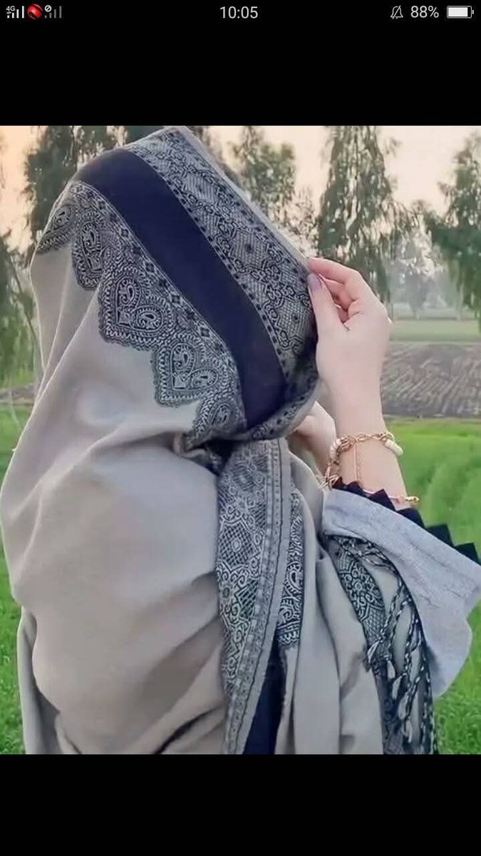 مجھے بھی کوئی فالو کر لو ۔۔
میں دہشت گرد تھوڑی ہوں ۔🙂🤣
Only 
Noon milegi