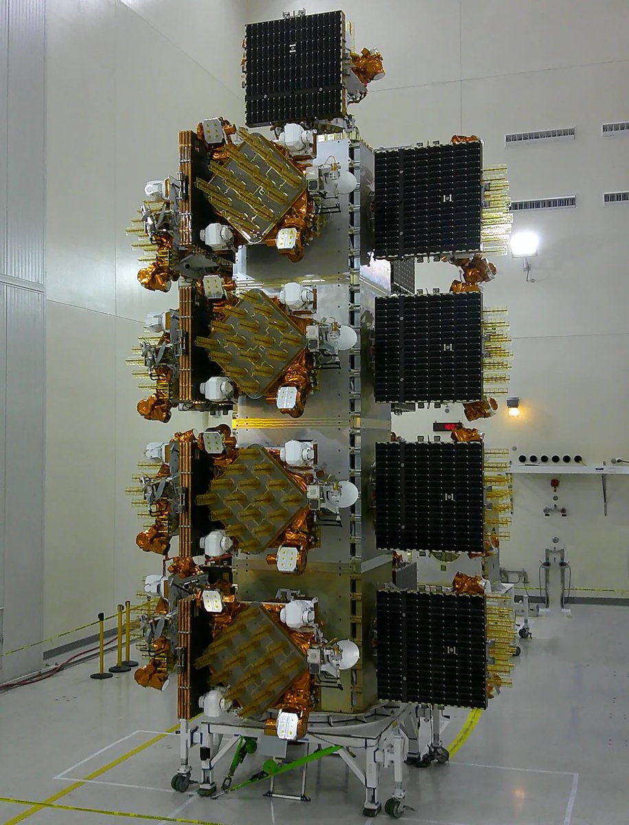 FranciscoSpace5's tweet photo. $RKLB Mynaric is delivering their MK3s guys.  This is good. https://t.co/23G95gha65