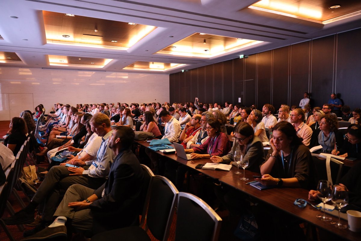 #EPSC2025 is officially underway! We’re thrilled to welcome researchers, industry leaders, and innovators from around the globe to Porto for three days of insightful presentations, engaging poster sessions, and networking opportunities. Stay tuned for live updates!