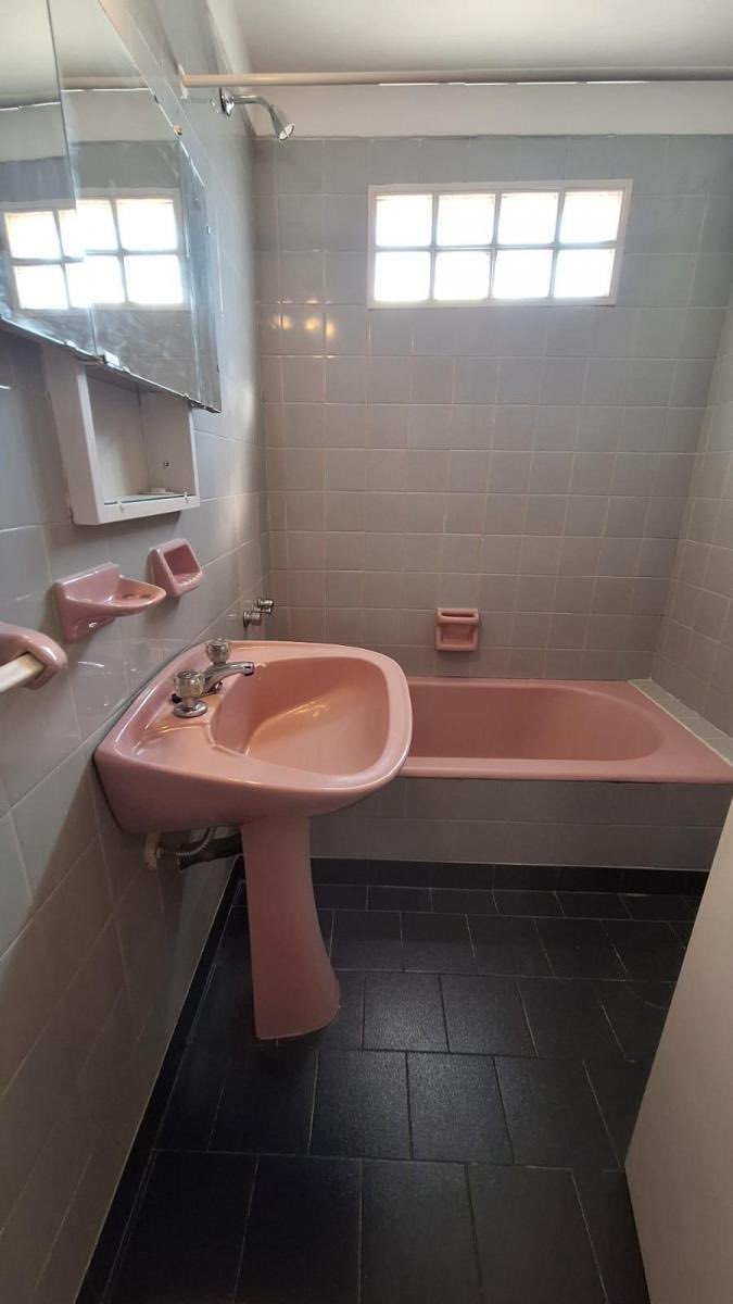 ᴍᴇʟɪɴᴀ tweet media