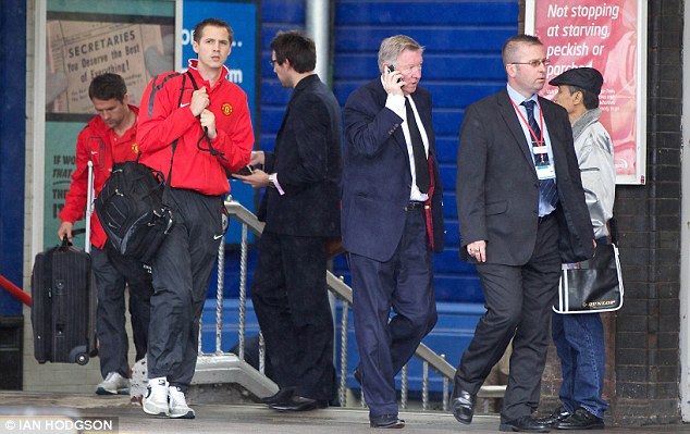 Yeh, this is brand new cost cutting. 

Anyway here's United in 2011 on the way to the Champions League final... getting the train.