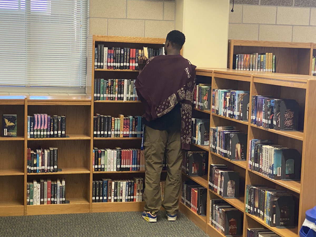 Library lessons with Mr. Ceasor’s English classes <a href="/NISDBrennan/">Brennan High School</a> <a href="/NISD/">Northside ISD</a>
