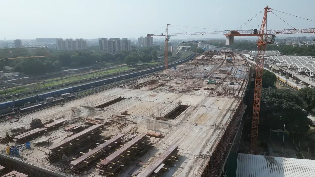IndexofGujarat's tweet photo. Sabarmati Bullet Train Station Progress

📸 @PowerTrain_YT https://t.co/lSwIIQzeJ0