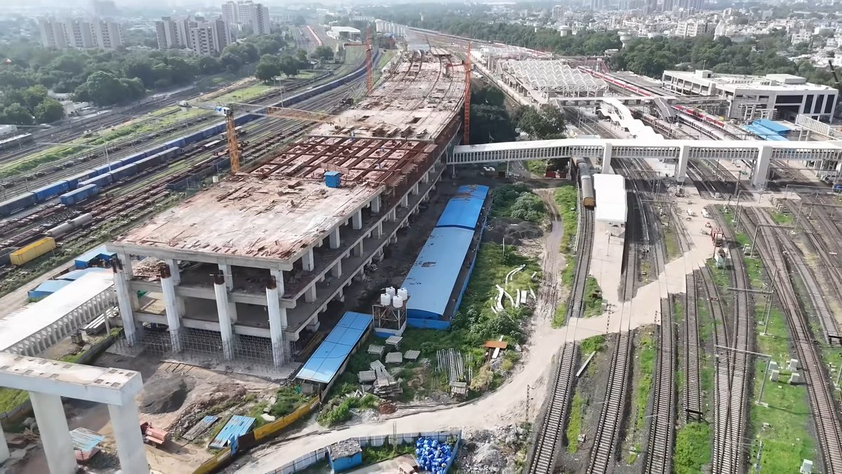 IndexofGujarat's tweet photo. Sabarmati Bullet Train Station Progress

📸 @PowerTrain_YT https://t.co/lSwIIQzeJ0