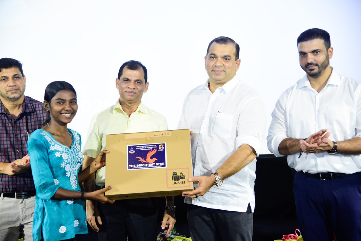 RohanKhaunte's tweet photo. It’s with a Sense of Purpose and Fulfilment that we distribute Free Laptops to SC/ST students thus ensuring Inclusive Access to Digital Transformation for these Young Minds who’re the Future of the Nation.
#DigitalEmpowerment #YouthForTomorrow #GoaAI2027 #SwayampurnaGoa https://t.co/69tP2zkrUb