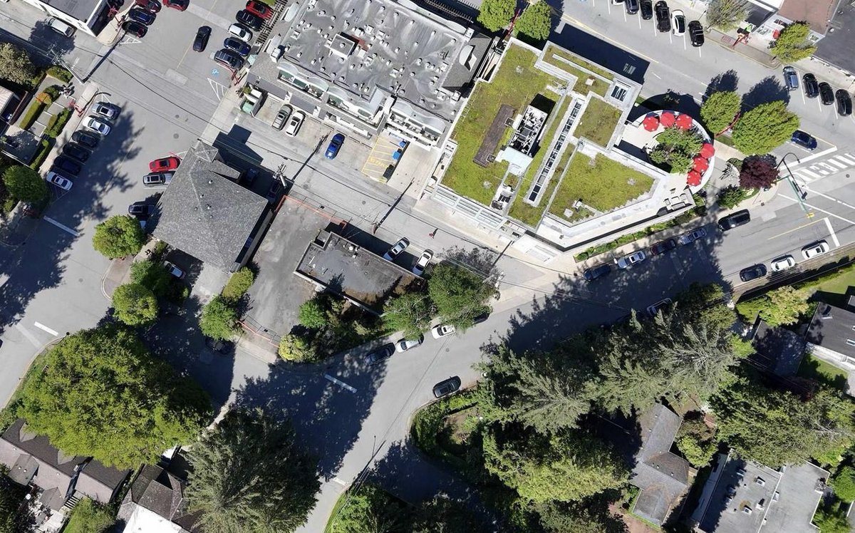 💥 Prime Redevelopment Opportunity in Edgemont Village!

📍1050 W Queens Road, North Vancouver
🔑 List Price: $5,650,000

A legacy project for the creative developer or perfect for doctors looking to build a dedicated medical building to serve an affluent community.