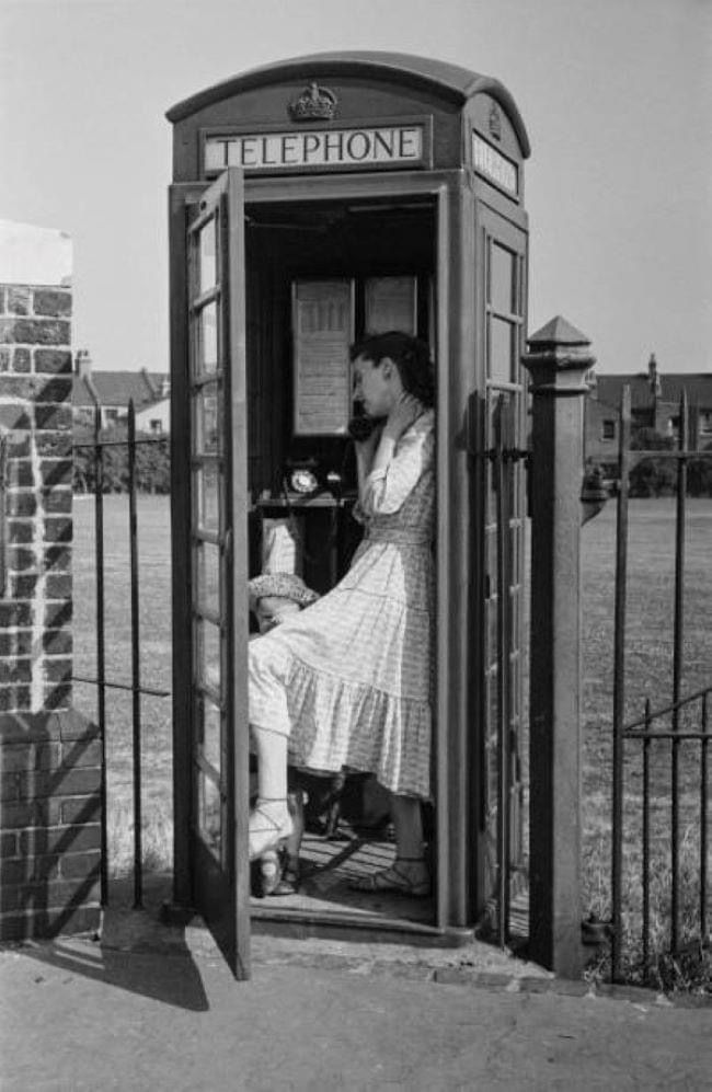 Τηλεφωνική Επικοινωνία μιας άλλης εποχής ☎️📞📠