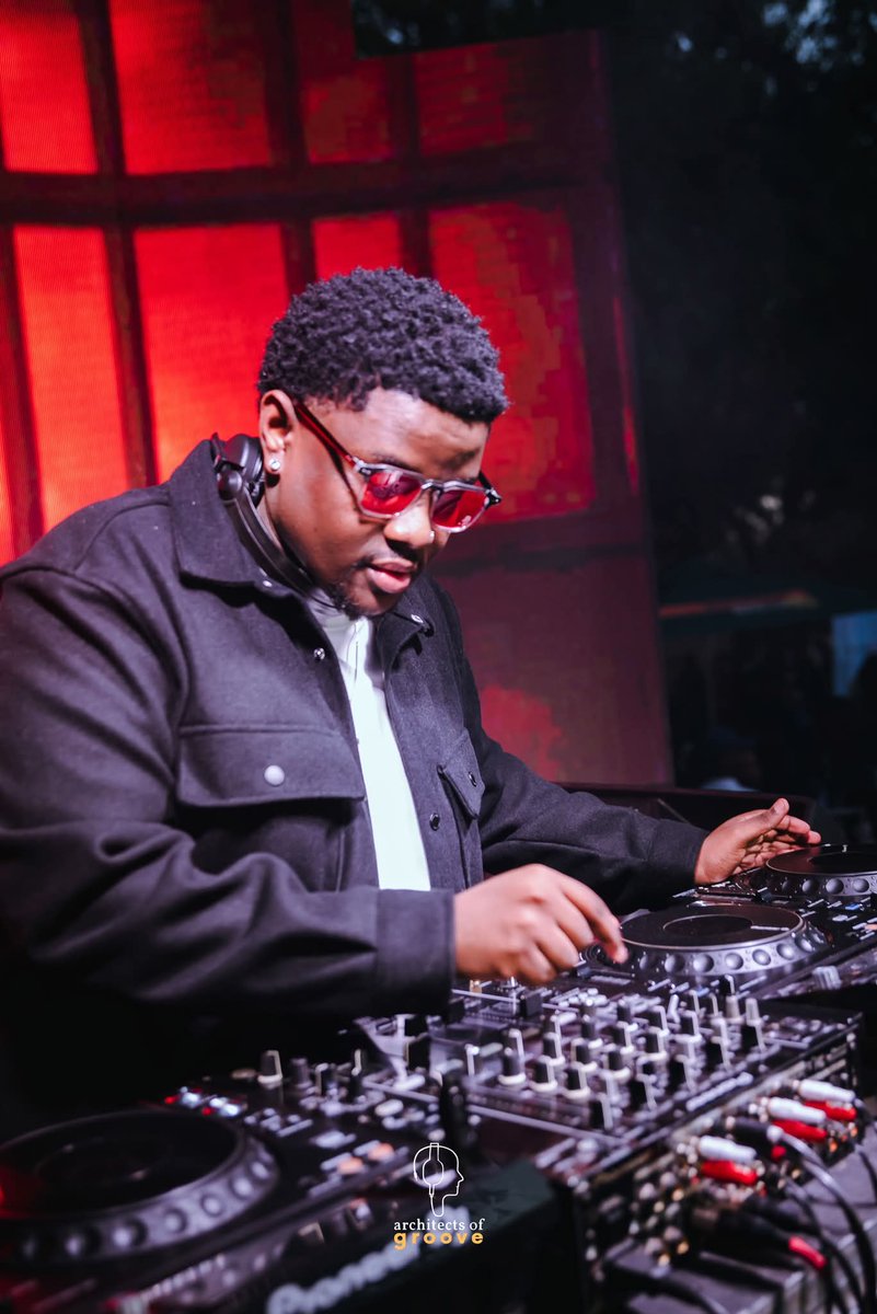 #BigLee 📸 Champagne Images for Architects of Groove #TheDayClub