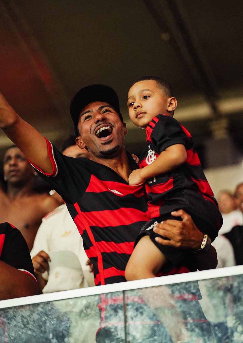 muniz_96's tweet photo. Clima da torcida em jogo do sub20
Jamais compare.. https://t.co/bQHyjtvkGQ